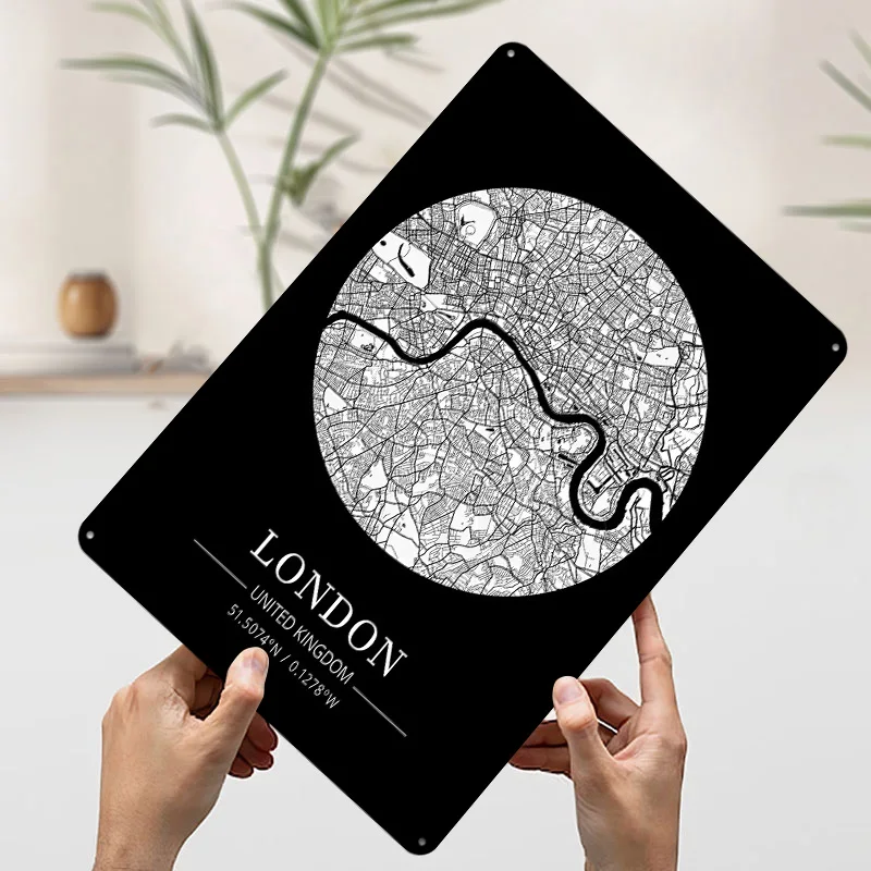 London City Map Tin Plaque Pos - Retro Gaming In London ulasan dan harga